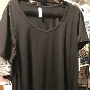 LuLaRoe BLACK XL Classic T
